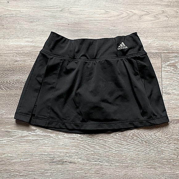 ADIDAS (NWOT) • Climalite Mini Skirt / Skort • Size Small • Black - Picture 1 of 15
